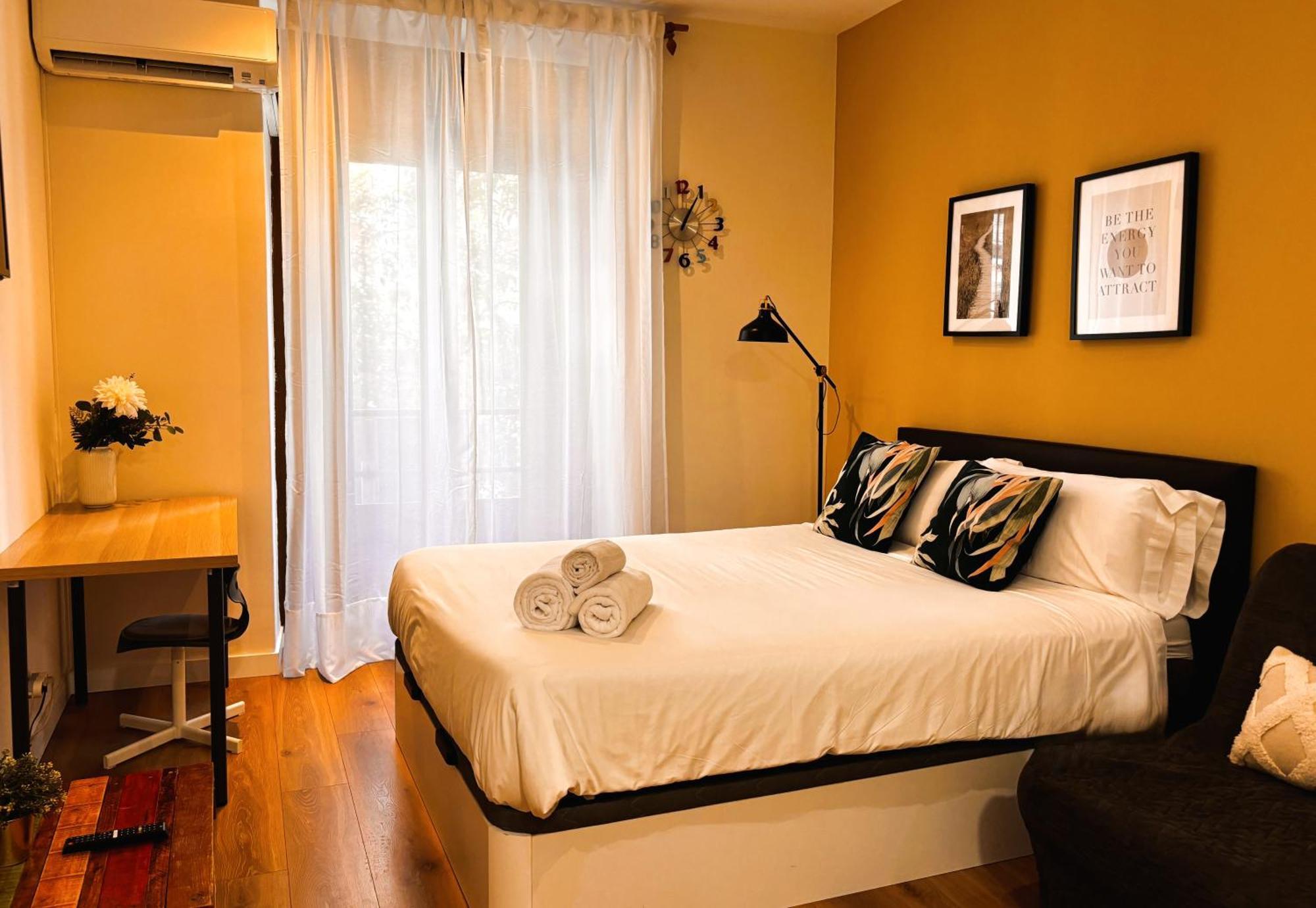 Gran Via Chueca Apartamentos Noxi Madrid Exterior photo