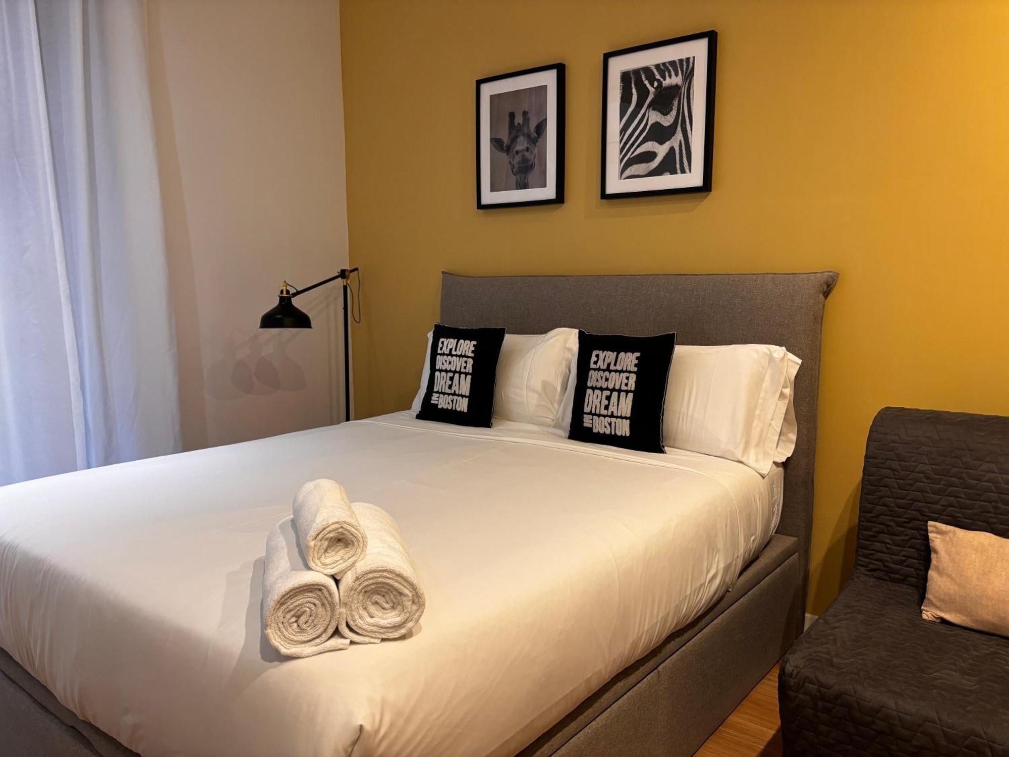 Gran Via Chueca Apartamentos Noxi Madrid Exterior photo